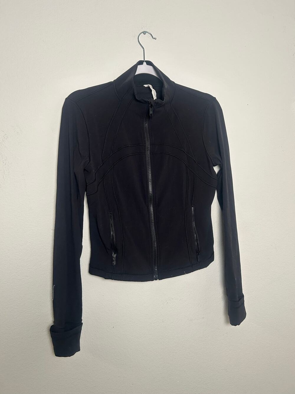 Lululemon Define Jacket Black Full Zip Thumbholes Size 10 EUC